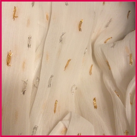 NWT Ivory and gold kimono - Picture 2 of 3